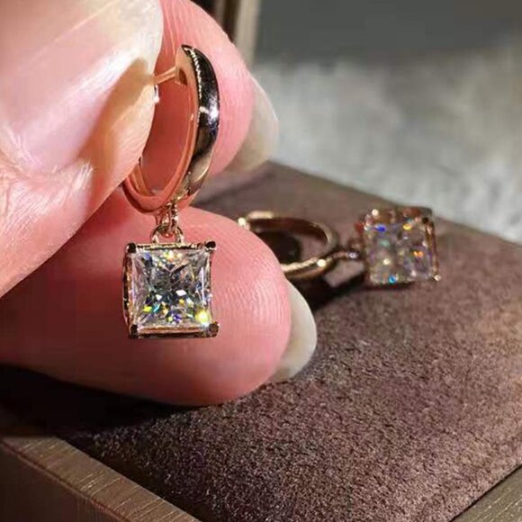 💥 Heart Square Diamonds Shiny Princess Cut CZ Earrings For Women, HA4178 - Picture 1 of 2